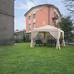 Oasi Garden House, Relax E Giardino A Lägenhet