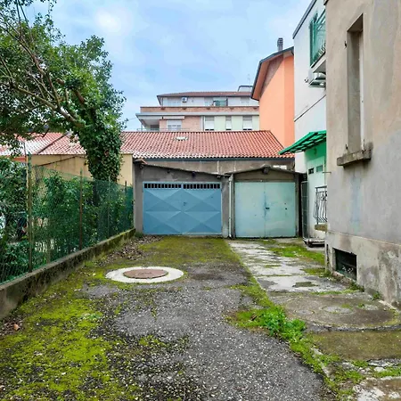 Oasi Garden House, Relax E Giardino A Apartmán